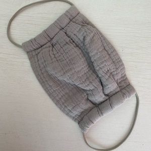 Kitsch Grey Mask